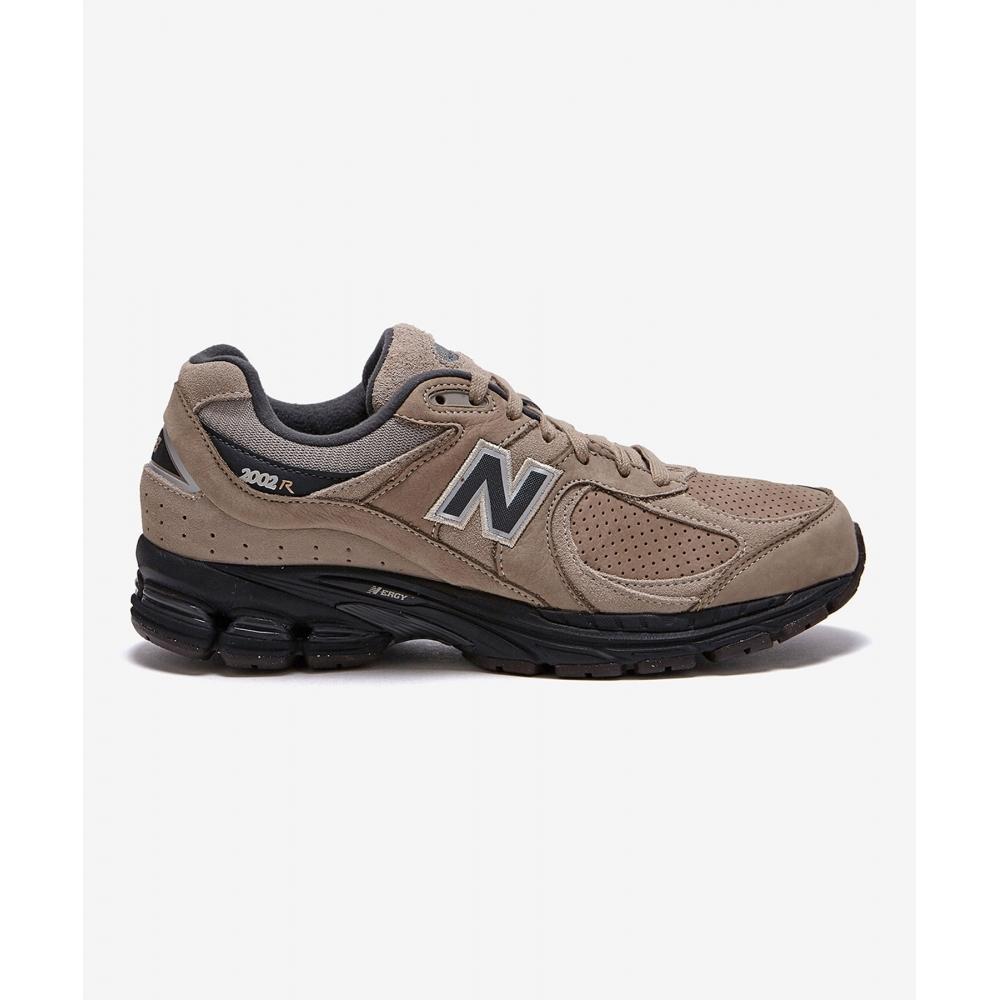 

NEW BALANCE NBP7DF010A M2002REG БЕЖЕВЫЙ