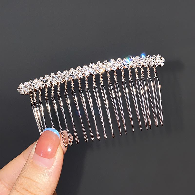 Non-Slip Crystal Pearl Hair Comb - Elegant Summer Headdress for Women