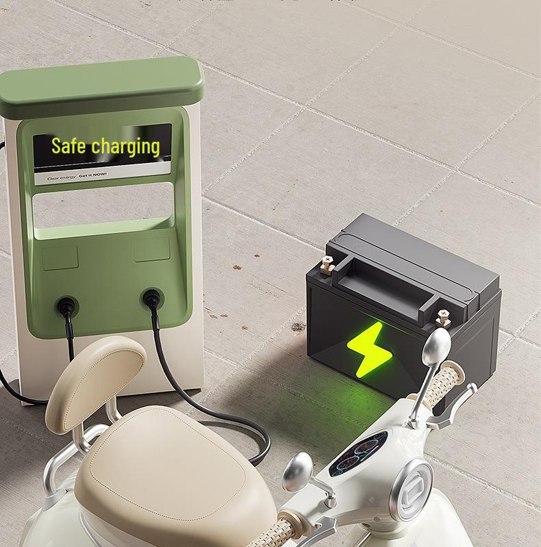 Children's Cross-Border Electric Tricycle with Remote Control - Dual-Drive, Rechargeable, Ideal Gift for Boys and Girls