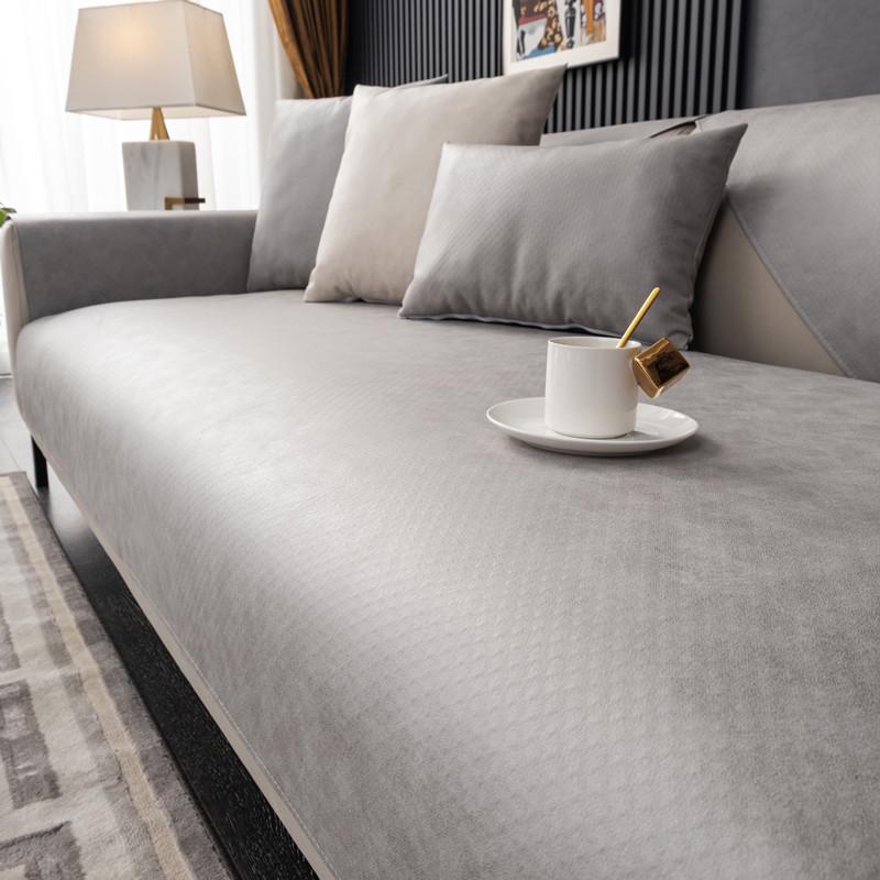 All-Season Waterproof & Non-Slip Sofa Cover: Anti-Scratch, Hair-Resistant, Tech Fabric Pet Mat