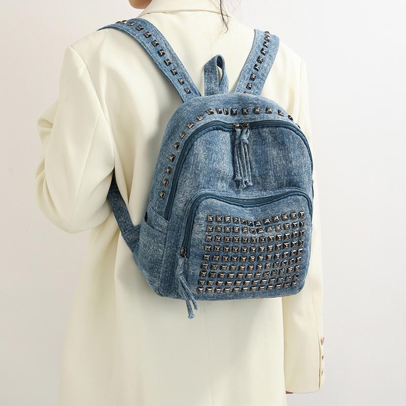 Mochila com Rebites Mochila Punk de Brim