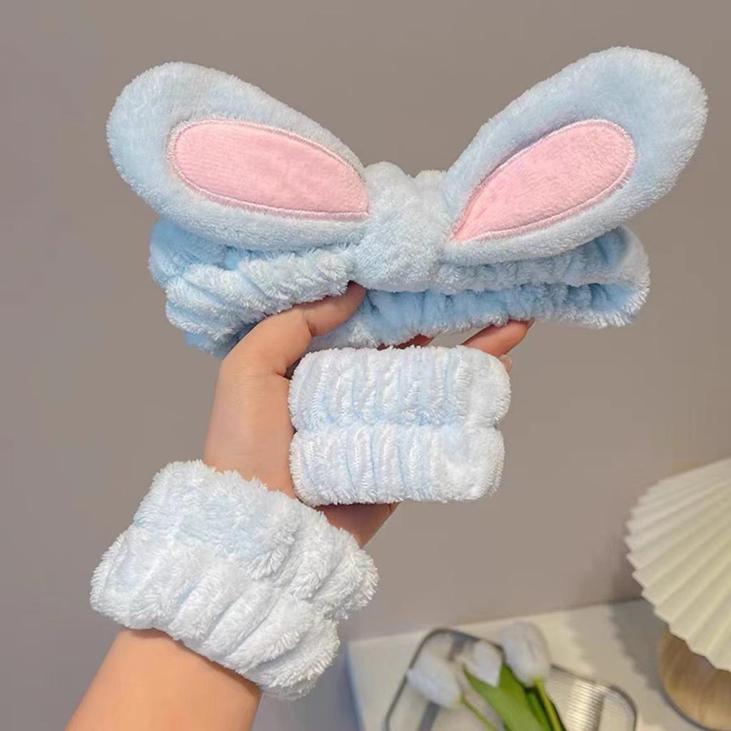 Autumn And Winter New Plush Rabbit Ears Hair Band, Wrist Band, Face Wash, Moisture-Proof Sleeve Artifact Three-Piece Set, Headband, Headband.