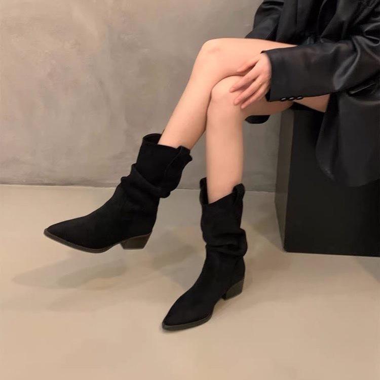 Pointed Knight Pile Folds Autumn Ladd Western New Medium Boots Women's Short Boots Beautiful Retro Thick Heel