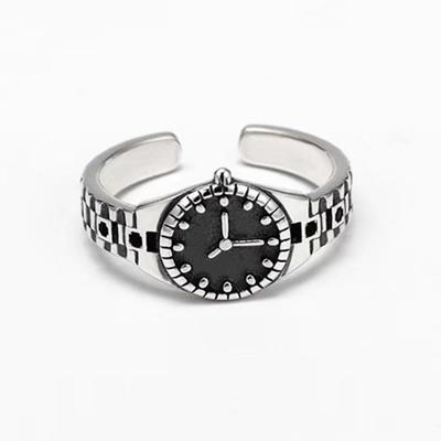 Unisex Retro Hip Hop Diamond Watch Ring: Personalized Minimalist Design