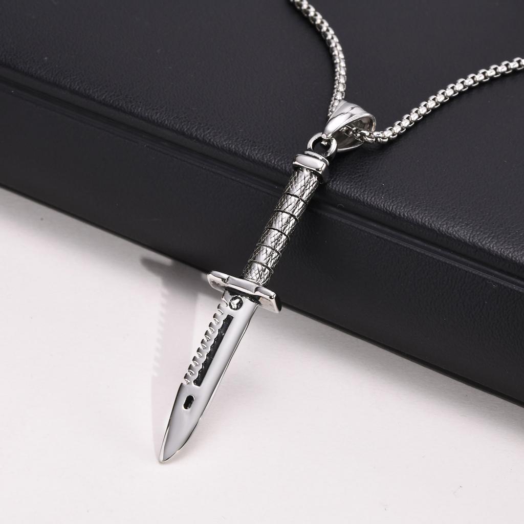 Vnox Cool Punk Necklaces for Men,Hip Hop Stainless Steel Stiletto Pendant Male Collar Gift Jewelry