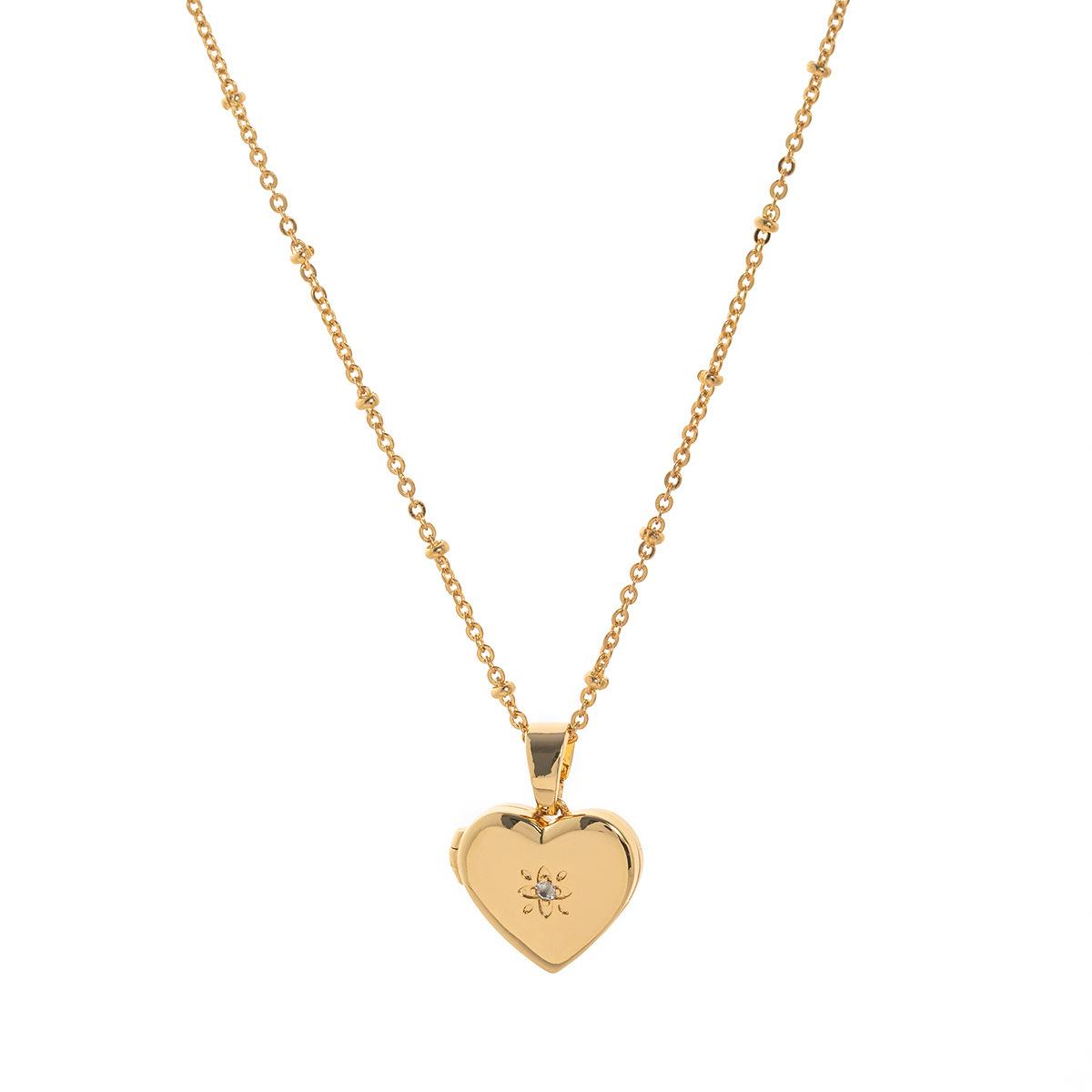 Simple Opening And Closing Love Opening And Closing Oval Album Necklace Can Be Opened And Closed Zircon Necklace Plated With Real Gold