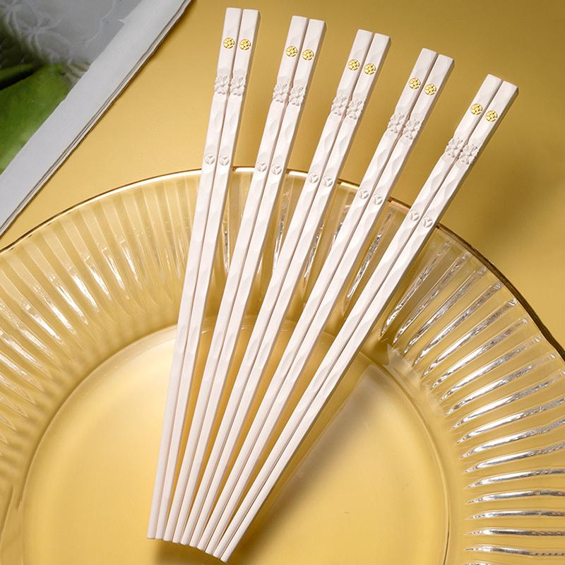 Białe 5 par japońskich chińskich pałeczek jedzenie pałeczki do sushi koreańskie pałeczki wielokrotnego użytku zestaw przybory do jedzenia ze stopu metalu