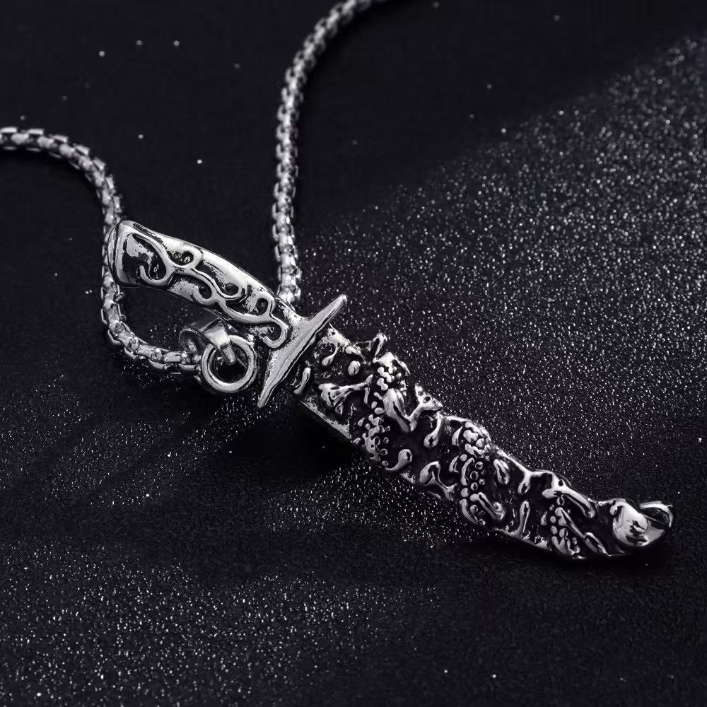 Pandantiv Mixt Modă Retro, Aripi de Vultur, Colier Personalizat din Aliaj European și American, Bijuterii pentru Bărbați și Femei