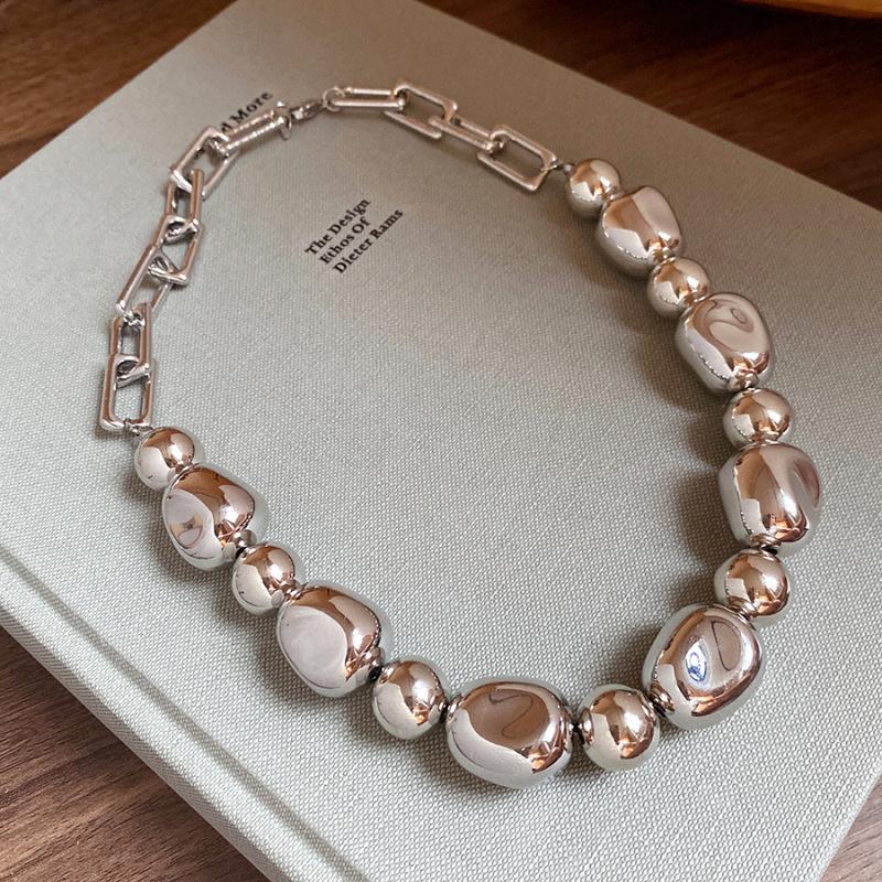 Minimalist Multi-Layer Stackable Clavicle Necklace - Trendy, Versatile Design for Women