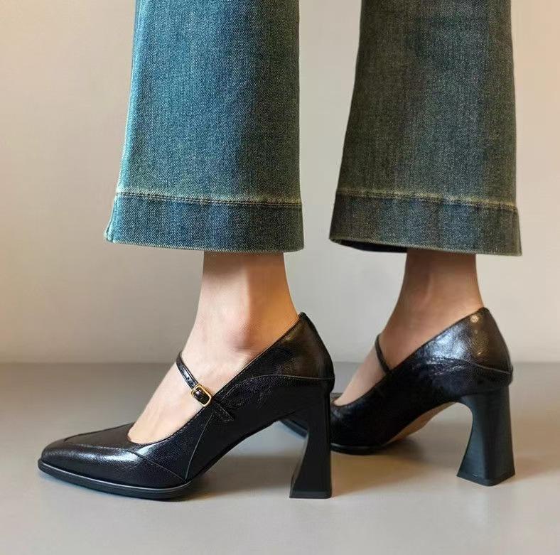 

Gentle celebrity style light mouth square head bow French low heel flat heel small single shoes grandma shoes thick heel Mary Jane shoes 35 коричневый