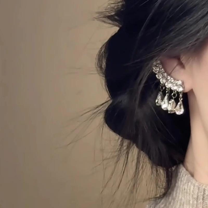 Light Luxury Vintage Chinese Style Water Drop Tassel Dangle Earrings For Women
