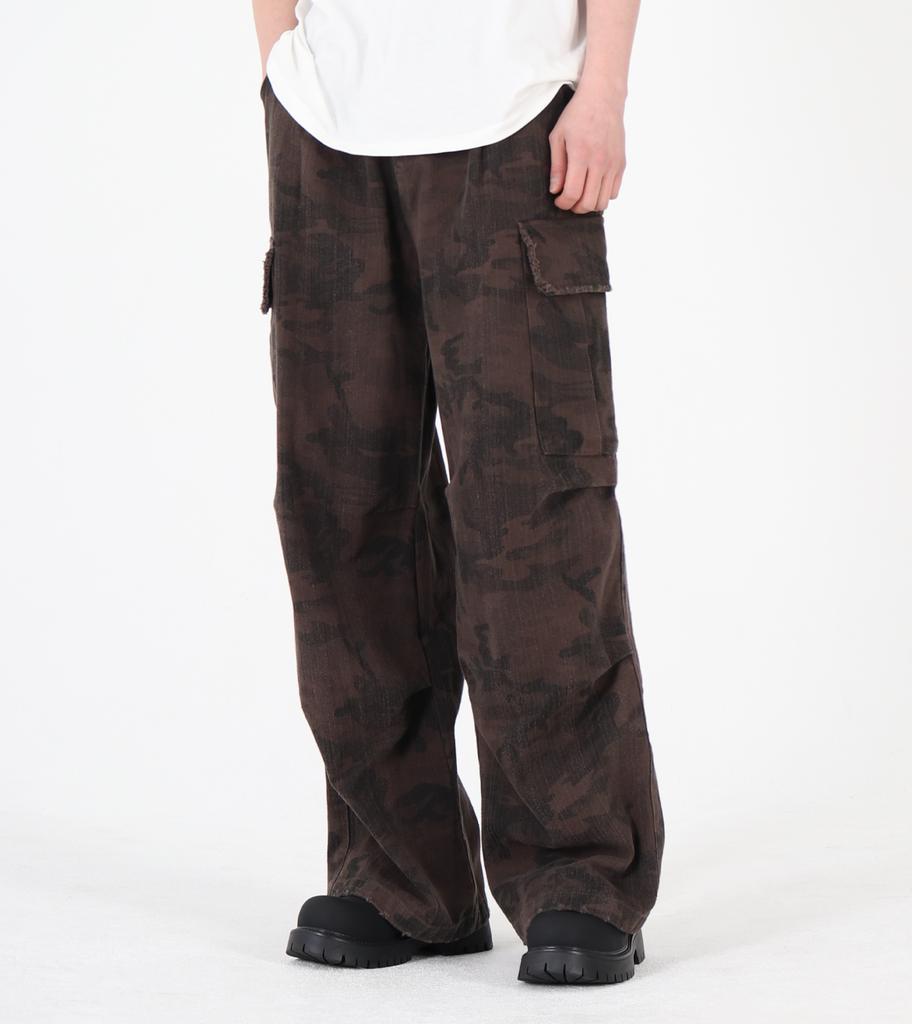Beoteunseoul One-Pleat Cargo Pigment Washed Cotton Pants (Dark Gray)