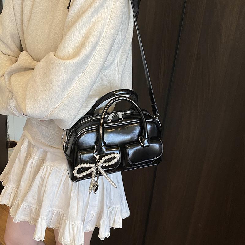 Women's Bag Versatile Commuter Multi-Pocket Casual Shoulder Small Square Bag