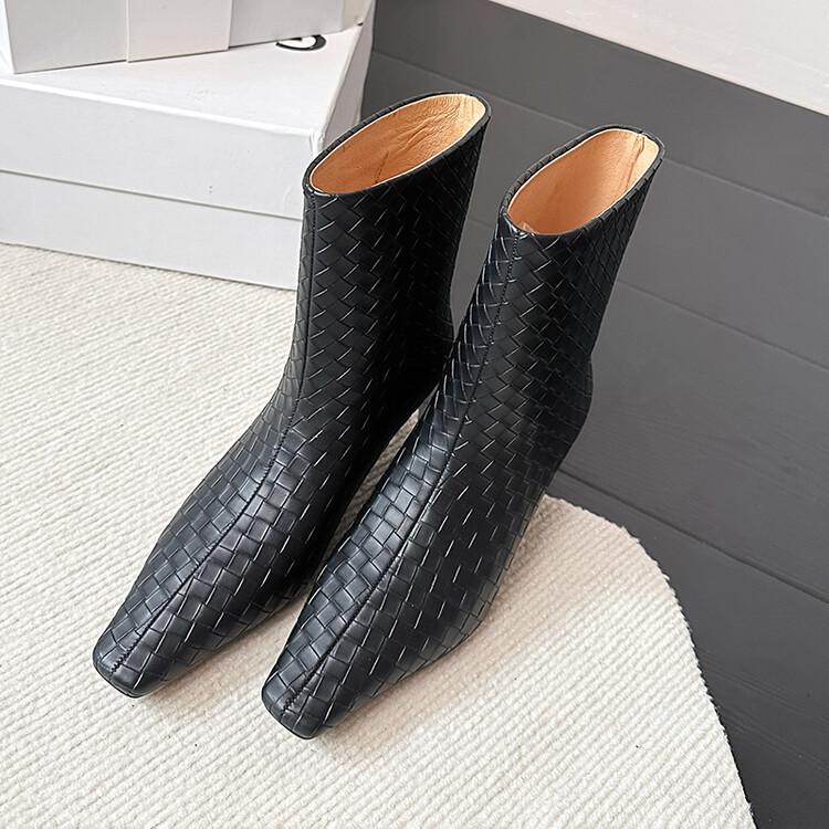 

2025 autumn and winter new thick heel versatile chao fire short boots women s warm velvet gao grade naked boots thin Martin 39 чёрный