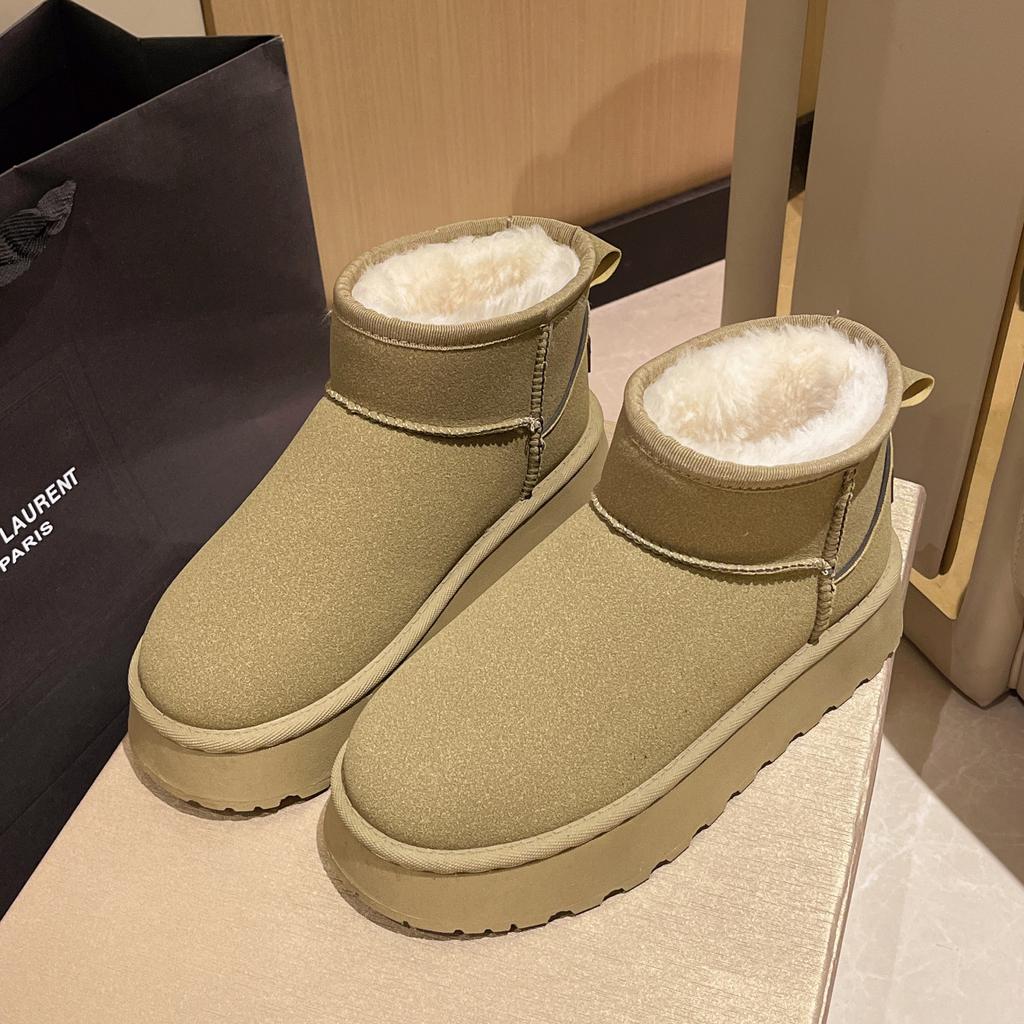 [Shipped on the same day] New thick-soled snow boots women's winter velvet waterproof thickened non-slip warm cotton shoes