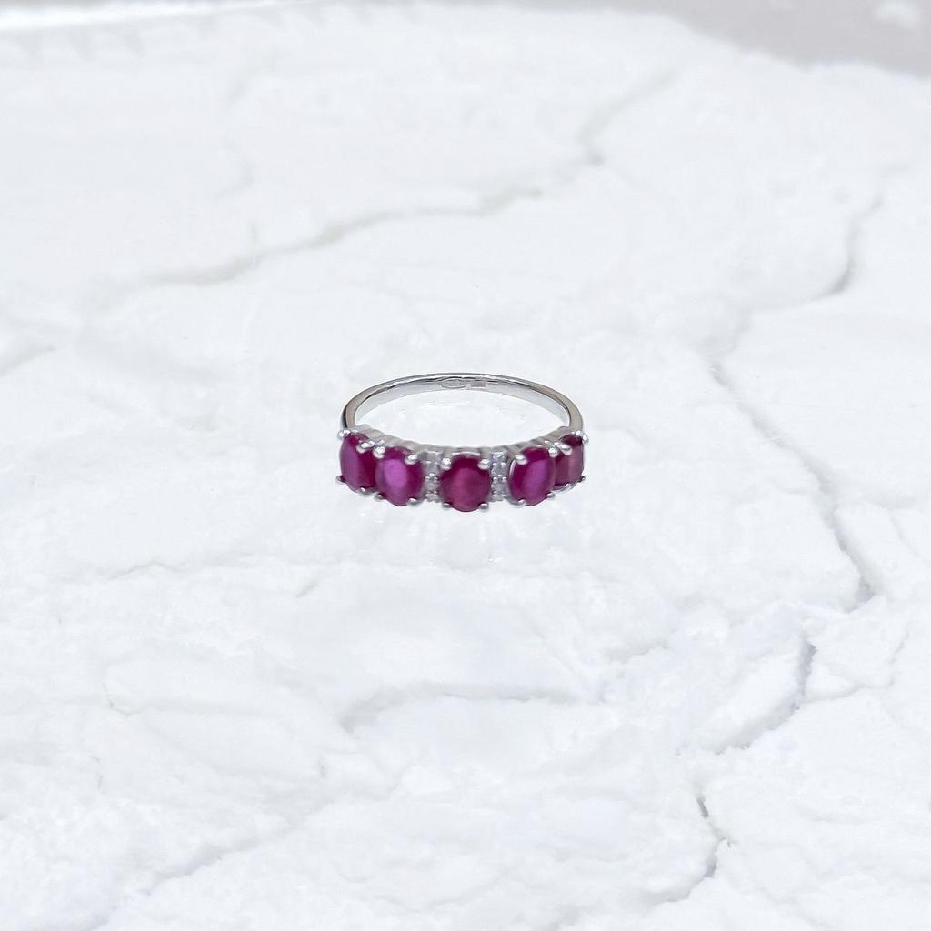 Silver Ring with Natural Ruby 2.637ct, Cubic Zirconia, Weight of the Product 2.19 G (2165187)