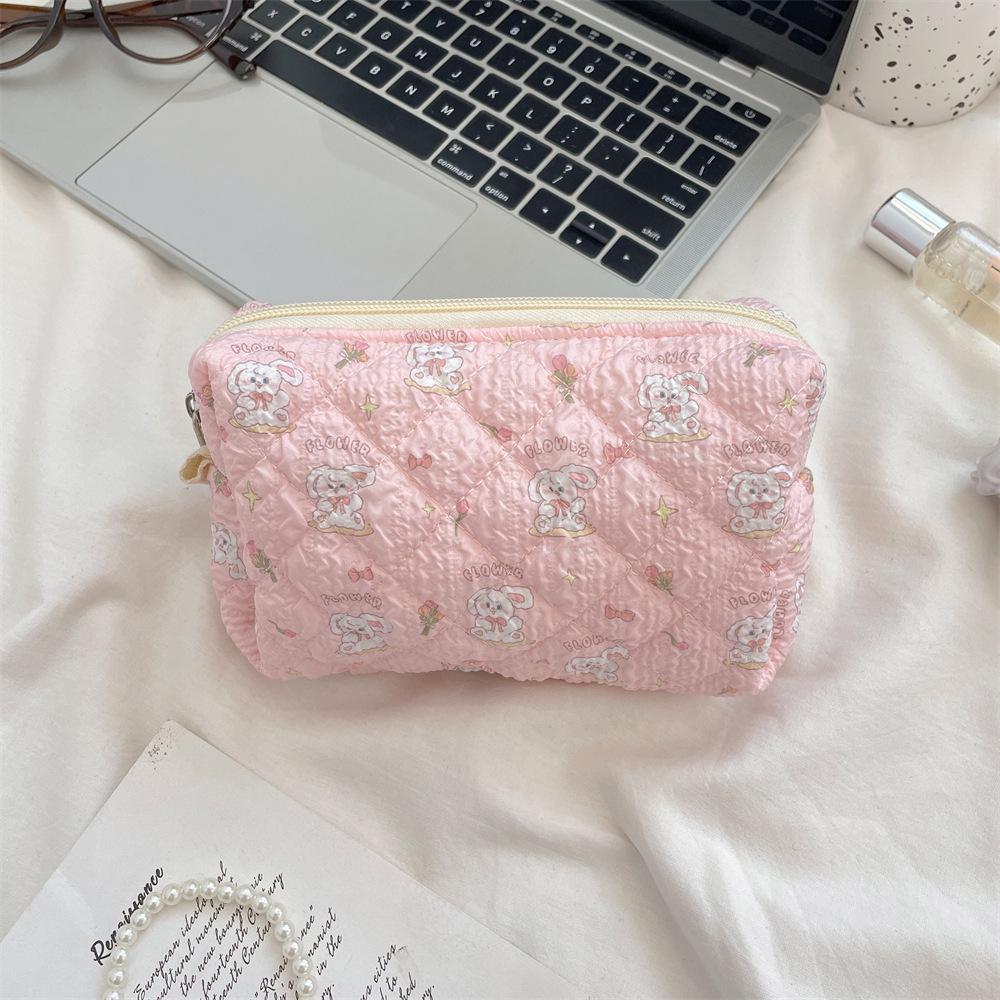 Fresh Quilted Girls' Cosmetic Bag: Large Capacity, Cute Storage, Zippered Pencil Case