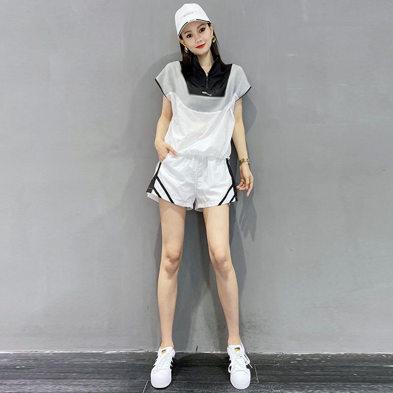 

Европейская станция Повседневный спортивный костюм Женский Лето 2025 Новое поступление Модный стильный Быстросохнущие шорты Костюм-двойка для бега White shorts Suit S