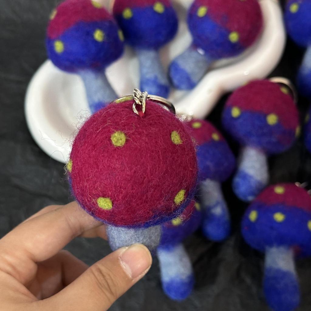 Mushroom Wool Felt Pendant: Handmade Women's Ornament with Cultural and Creative Design