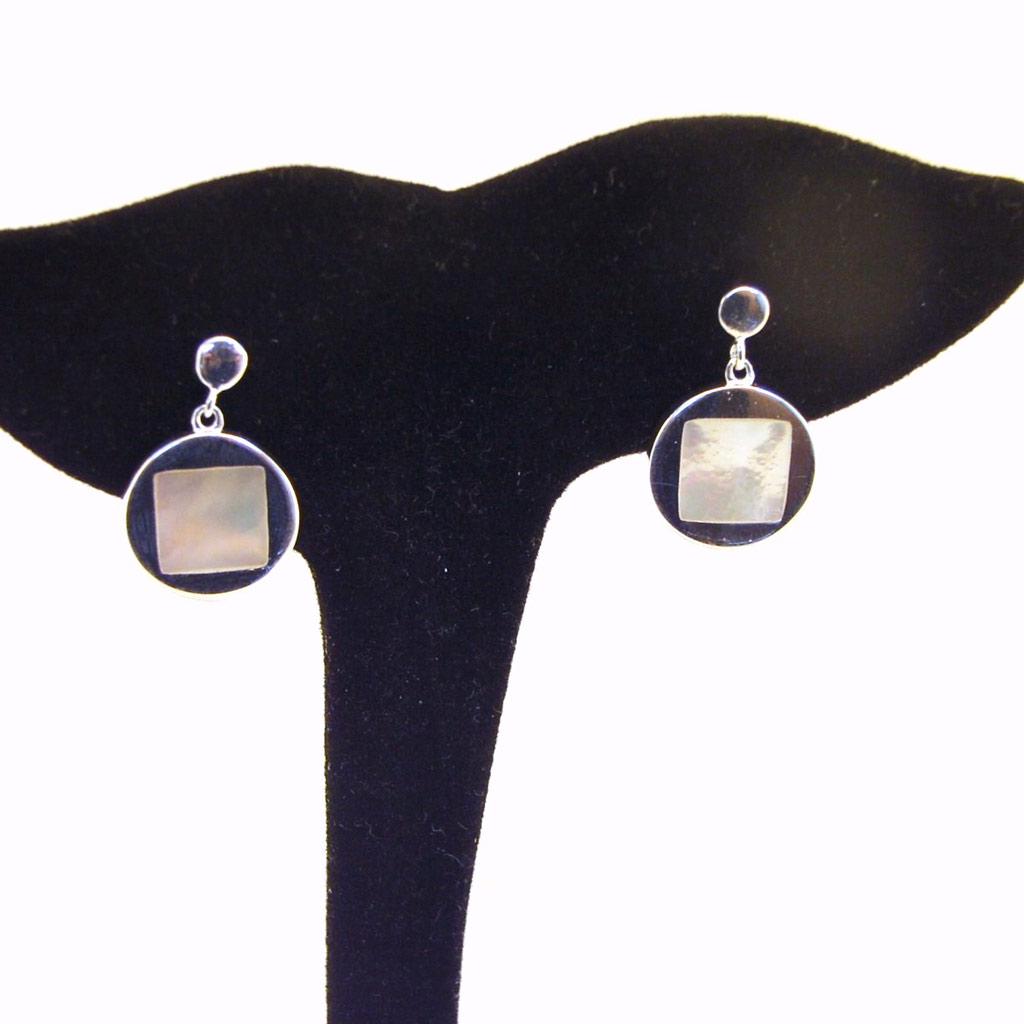 Les Trésors De Lily [F0035] - Silver Earrings 'Wisdom' Silver Mother-of-pearl - 19x13 Mm