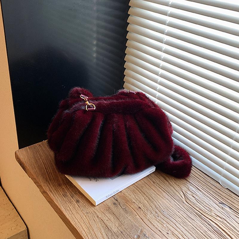 Fashi Soft Plush Hobo Bags for Women Designer Fluffy Faux Fur Lady Handbag Luxury Clutch Bag Female Winter Shell Crossbody Bag