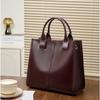 2025 Genuine Leather New Fashion Versatile Handheld Tote Bag Large Capacity Vintage Single Shoulder Bucket Bag Underarm Large Bag