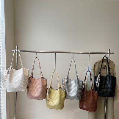 Spring New Textured Woven Pattern Commuting and Leisure Large Capacity Tote Bag Solid Color Simple Handheld Mother and Child Bag