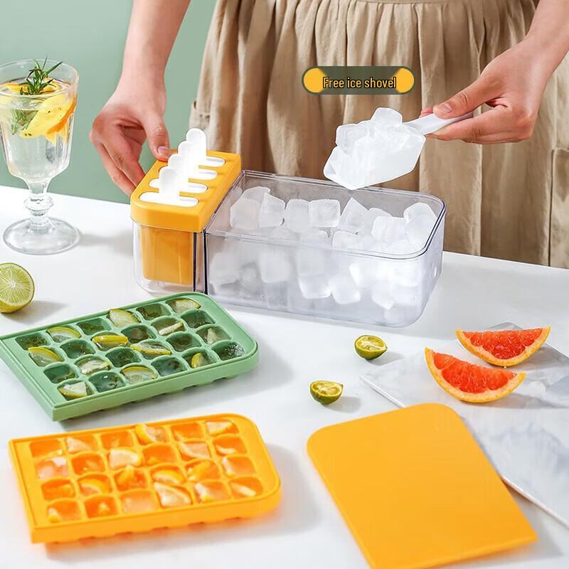 2-in-1 Ice Cube and Ice Pop Maker
