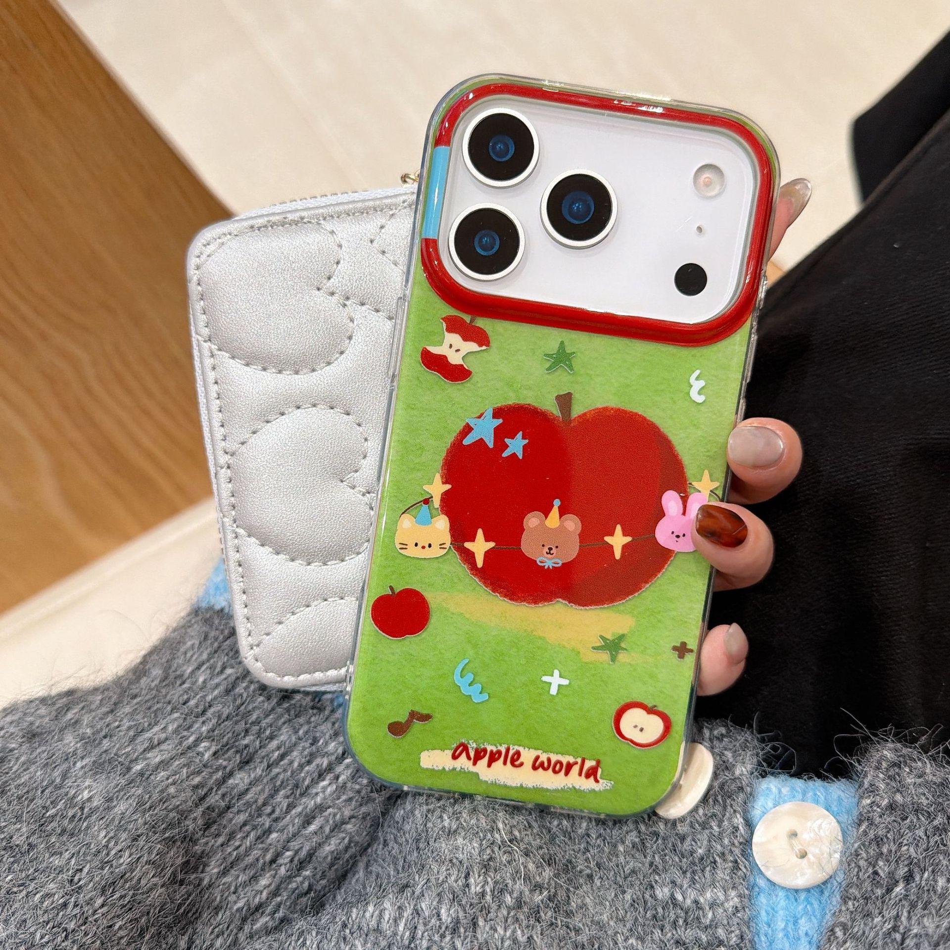 

Cartoon Red Apple Bear Oil Painting iPhone 17 Pro Max/15/16 Case for Women iPhone 13