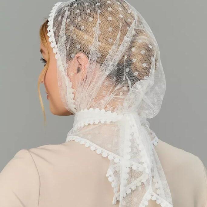 Soft Mantilla Veils for Women Lace Infinity Veil Mantilla Latin Infinity Chapel Veil Latin Mass Head Covering Lace Scarf Mantilla Veils for Church