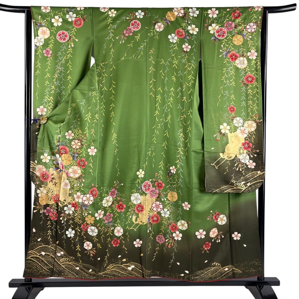 

Furisode, body length 156.5cm, sleeve length 63cm S, imperial carriage, cherry blossom, gold, dyed, mugwort color, pure silk, excellent item [Used]