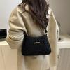 Simple and fashionable new casual commuting solid color temperament elegant hand-held underarm crossbody shoulder women's bag