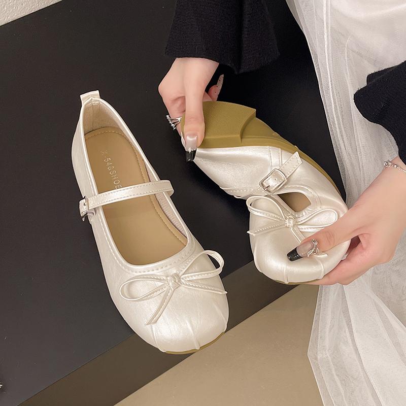 Fashion Silver Bowtie Mary Jane Pumps Fashion Women Round Toe Pu Leather Party Shoes Autumn New Woman Low Heels Wedges Buckle Shoes