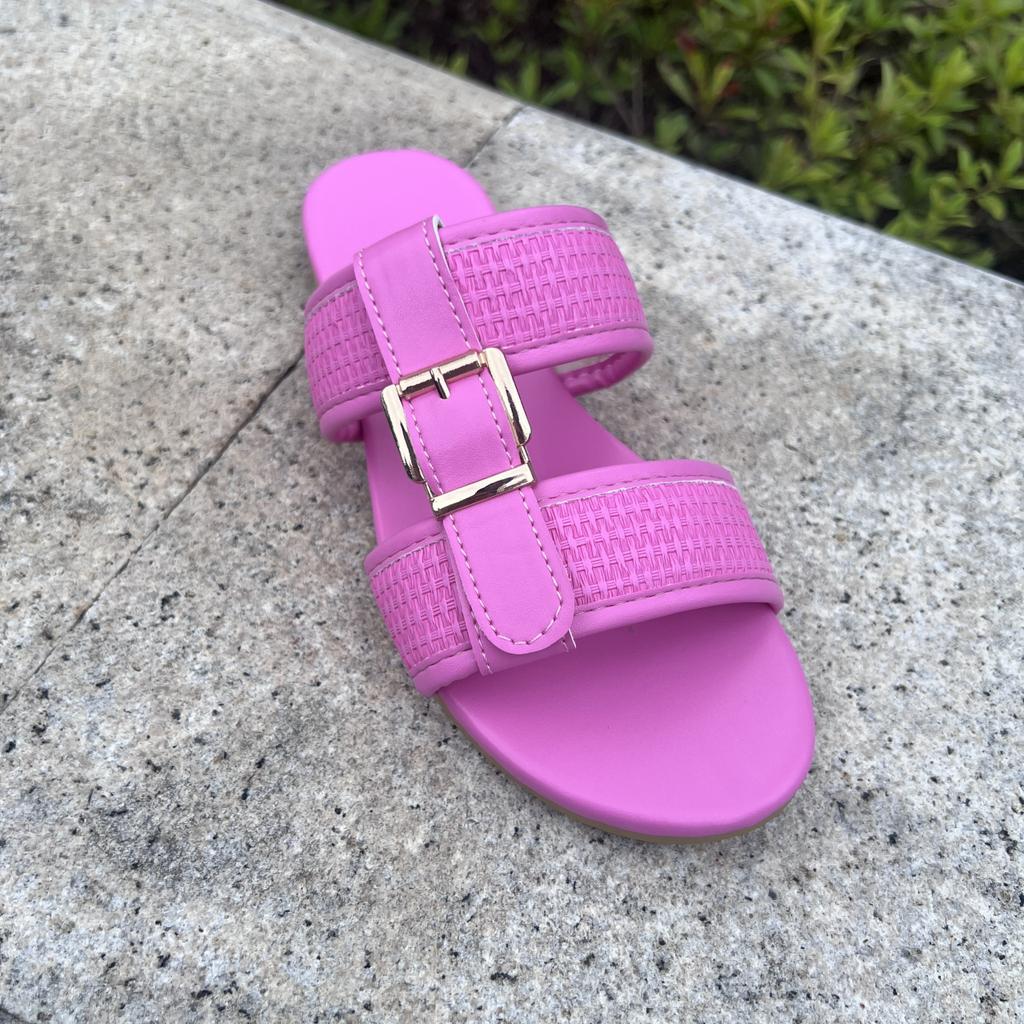 2025 summer new flat-bottomed casual versatile light and comfortable one-pedal one-character fish mouth cool slippers women