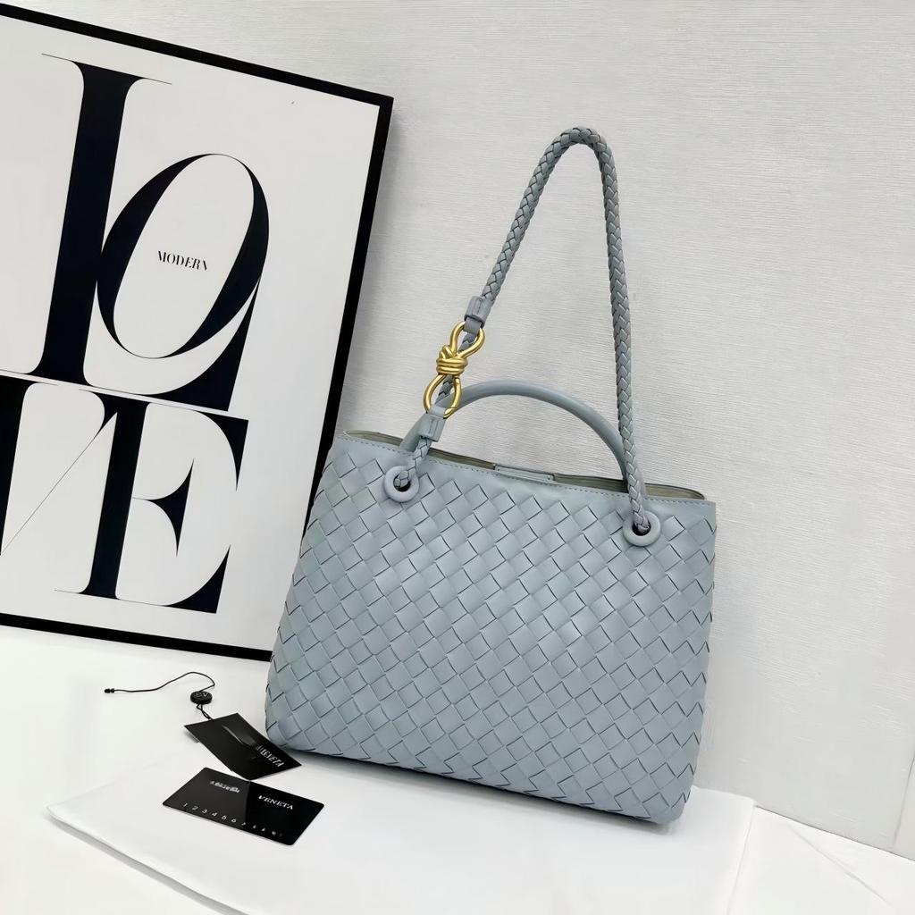 Bestselling BV Woven 8-Shaped Buckle Handbag - Versatile Shoulder & Crossbody Bag