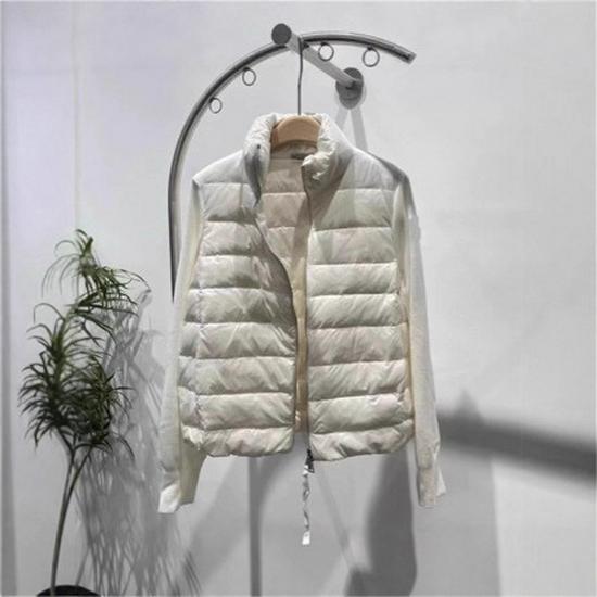 Leichte weiße Daunen-Strickjacke für Damen mit Stehkragen und Patchwork-Ärmelabzeichen