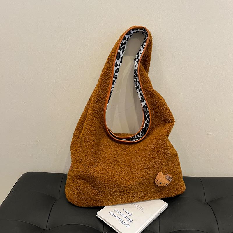 Personalized fashion trend large-capacity tote bag autumn and winter new bag 2025 casual women's texture shoulder bag