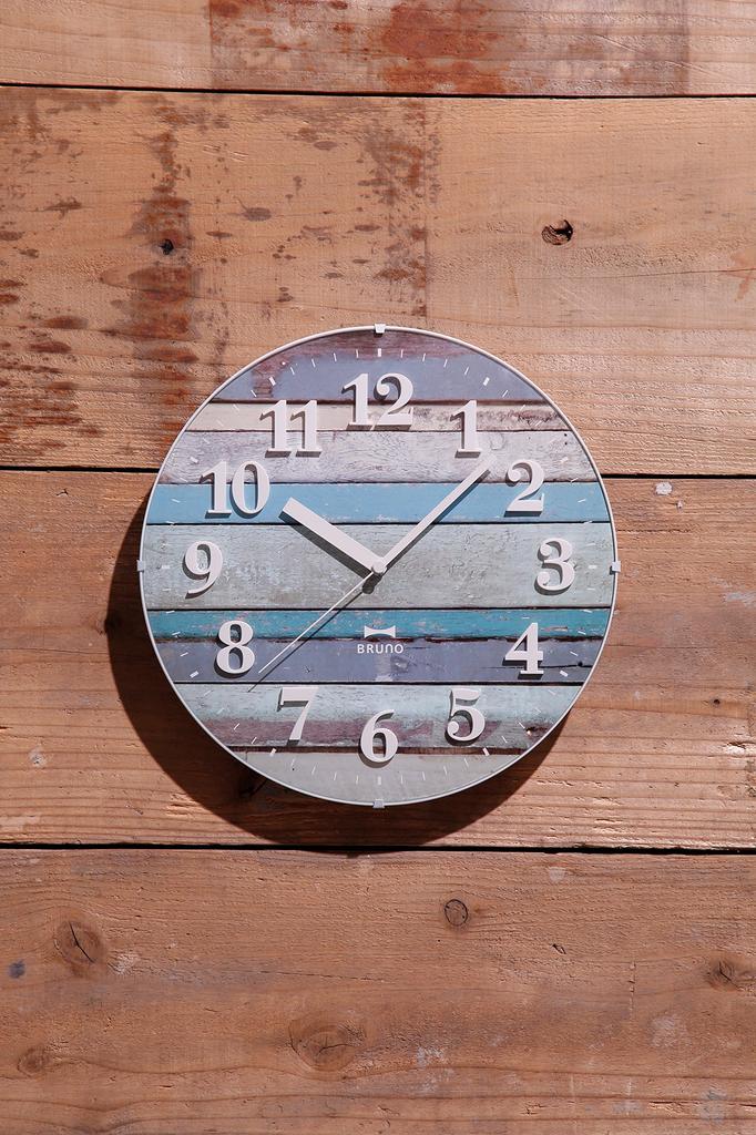 BRUNO Radio-Controlled Vintage Wood Clock, Blue, BCR008-BL