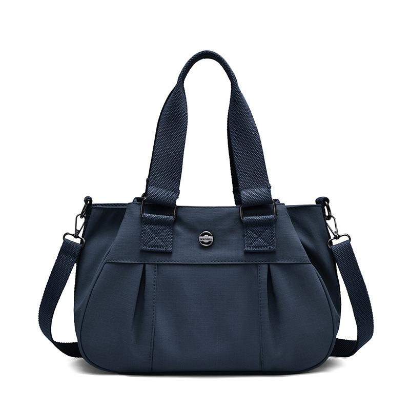 

Versatile handbag Simple casual women s shoulder bag Fashion shopping messenger bag Lightweight anti-splashing nylon bag