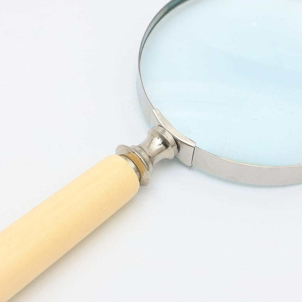 Luxury Cream Handle Magnifying Glass With Steel Frame