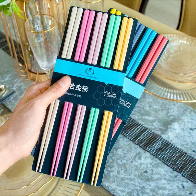 5Pairs Chinese Chopsticks Reusable Mixed Color Chopstick Sushi Food Sticks Household Tableware Kitchen Tools Party Supplies