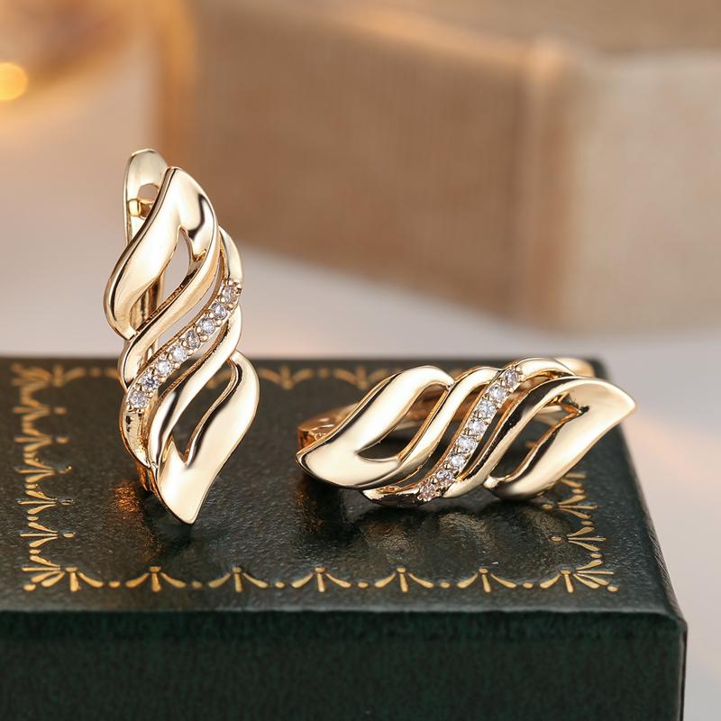 Luxusní zlaté duté geometrické náušnice pro ženy s lesklým zirkonem na denní nošení etnické šperky