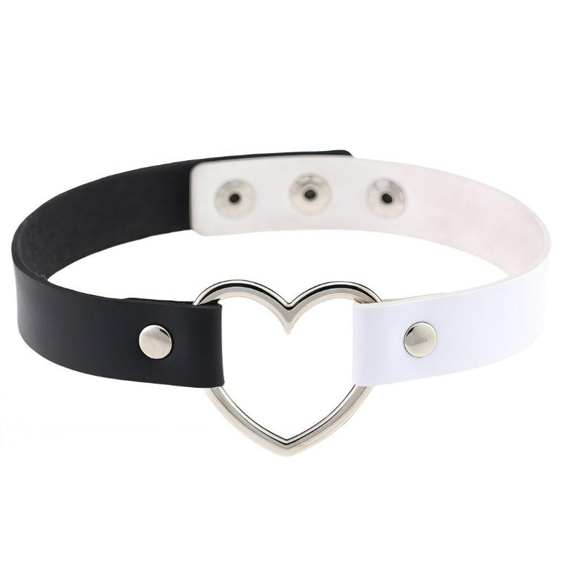 Eco-friendly PU Leather Japanese Harajuku Hip-hop Heart-shaped Peach Heart Love Two-color Splicing Neck Strap Collarbone Collar Punk Necklace