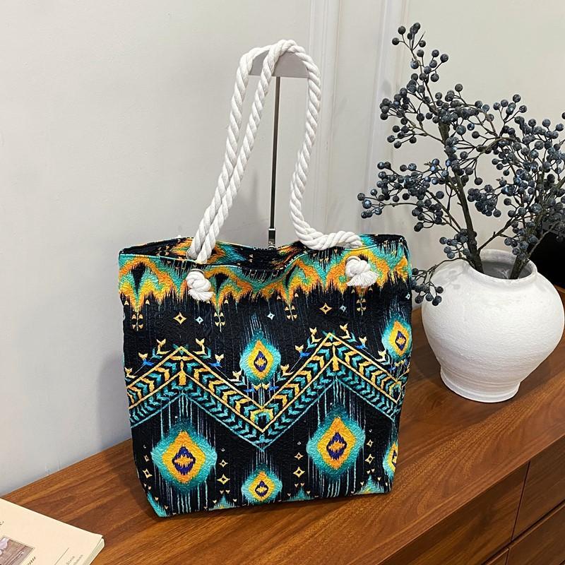 Ethnic style canvas shoulder bag Adlais pattern new large capacity bag Ethnic style tote bag