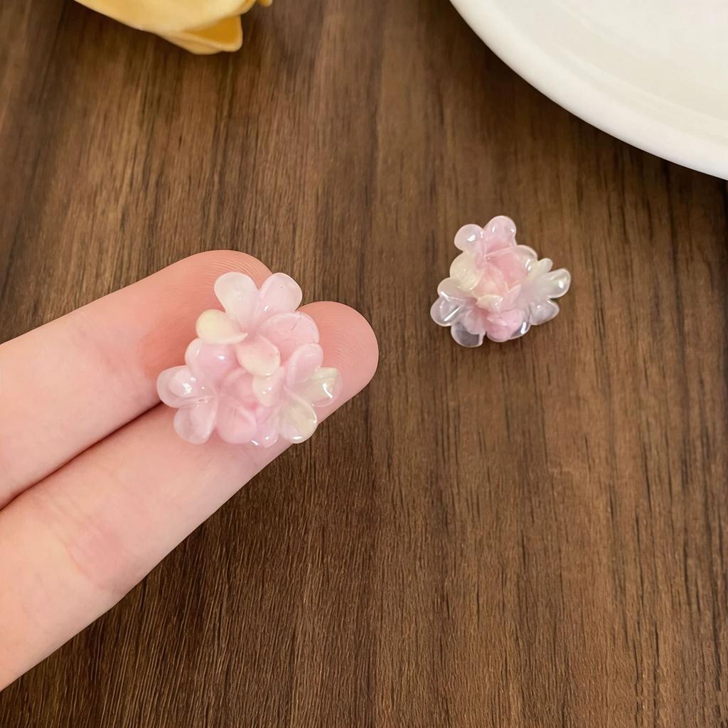 New Korean Romantic Resin Flower Stud Earrings for Women Girl Cute Aesthetic Charm Vintage Fashion Jewelry Accessories Wholesale