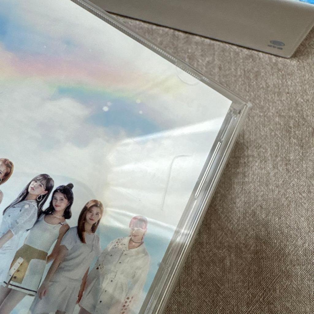 [USED] NiziU CD single album 3 types