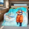 1pz Coperta in Flanella con Stampa Dragon Ball Super, Alta Qualità per Tutte le Stagioni, Decorazione per la Casa, Calore e Comfort, Perfetta per Regali di Natale