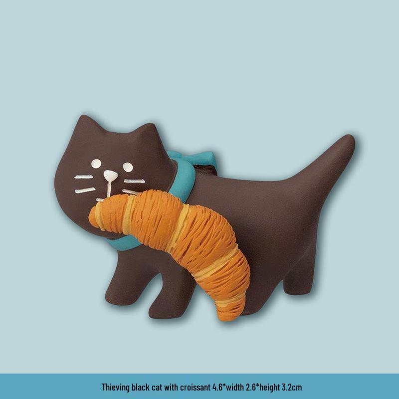 ZAKKA Resin Japanese Cat Cake Baking Ornaments - Handmade Home Decorations