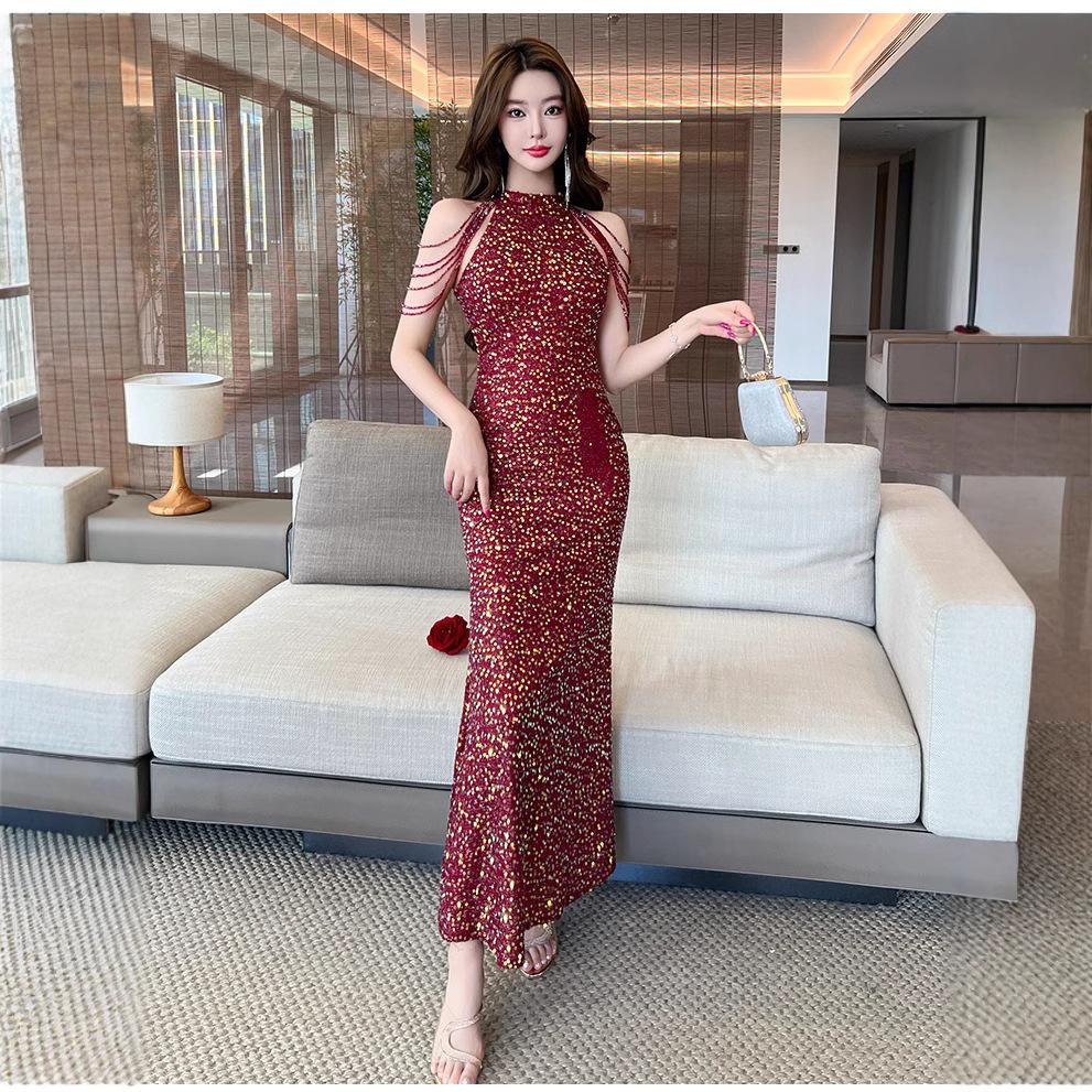 White evening dress women's new high-end light luxury niche high-end banquet temperament host shiny fishtail skirt