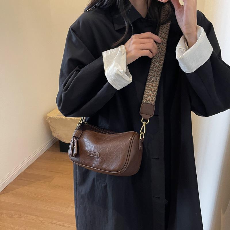 

Элегантные женские сумки кроссбоди через плечо, однотонные, с верхним дизайном, сумки высокого качества, повседневные, для отпуска, милые сумки-мессенджеры кофейный